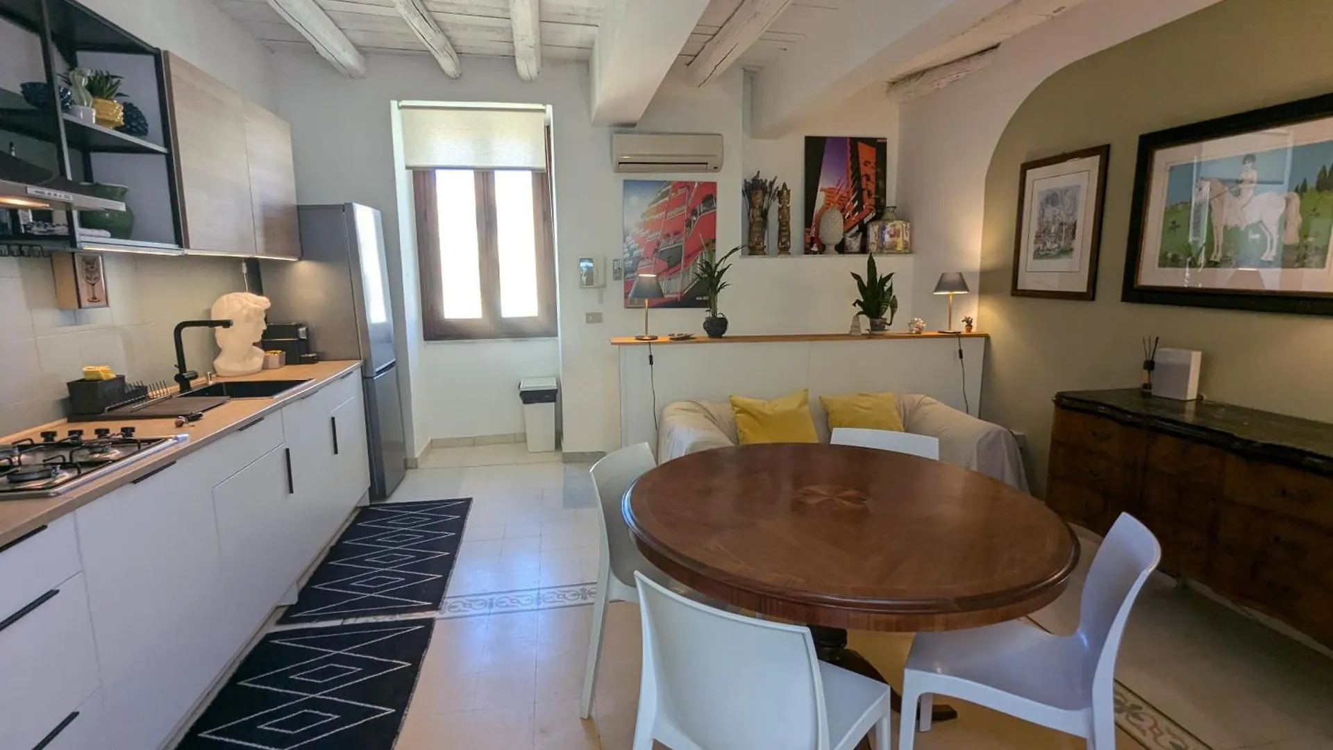 B-Twenty7 Apartment Palermo 0*,
